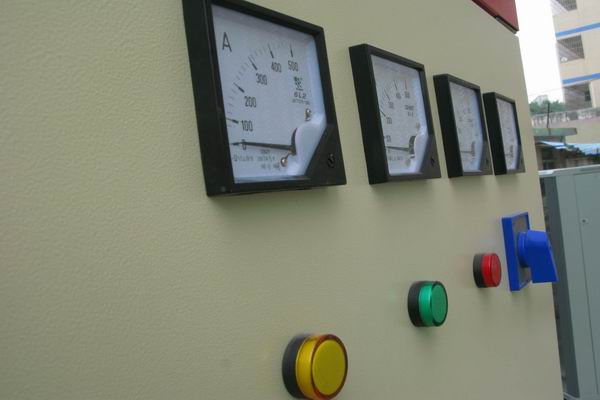 邳州配电柜-3683讲讲配电柜注意事项